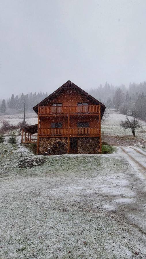 Villa Grace Oryavchyk Exteriör bild
